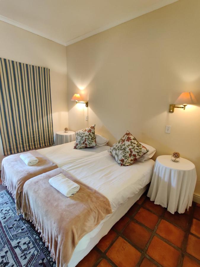 The Valley Manor Hotel Klapmuts Bagian luar foto