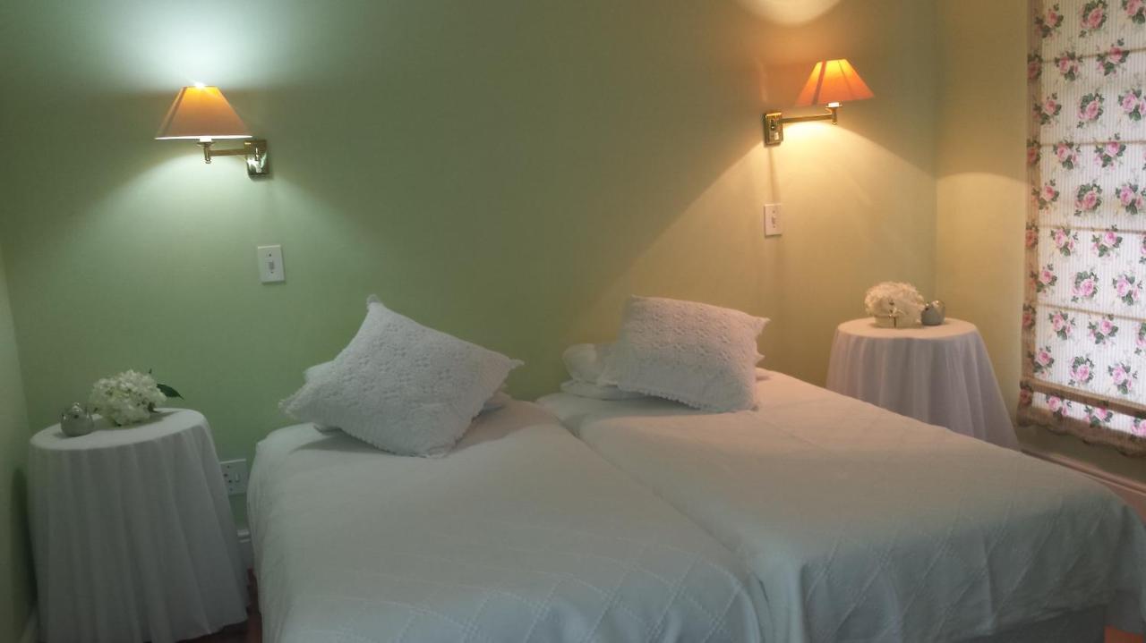 The Valley Manor Hotel Klapmuts Bagian luar foto
